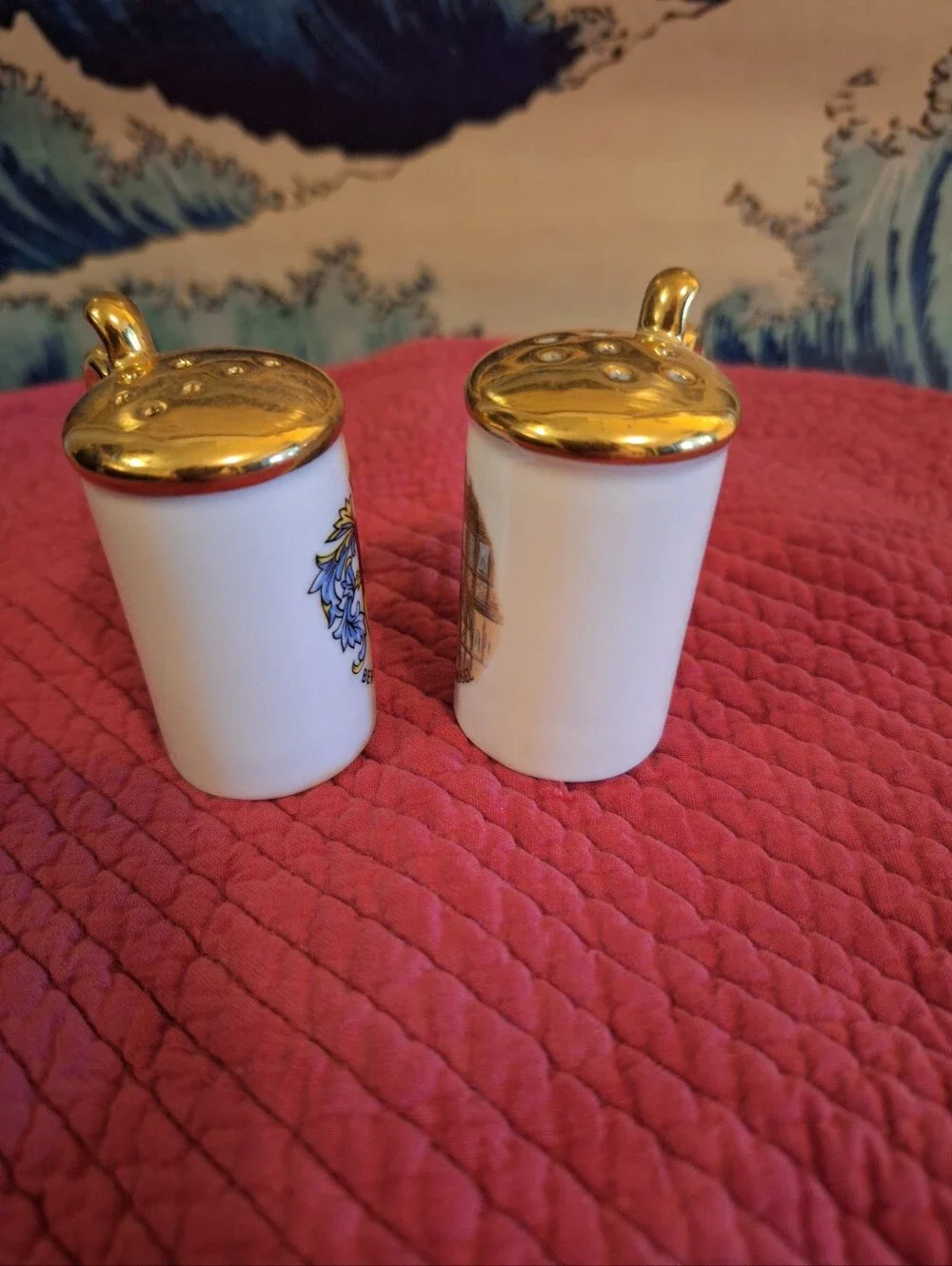 Source Unknown White Porcelain Mini Shaker Set with Gold Trim